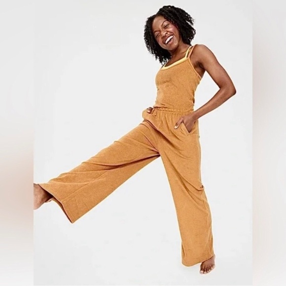 OFFLINE By Aerie Summer Lights Spaghetti Straps Wide Leg Terry Jumpsuit Size M - Picture 2 of 16